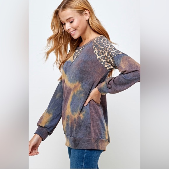 644 ❤️ 1X PLUS SIZE LEOPARD ACCENT TIE DYE KNIT PULLOVER- NAVY WINE - Picture 2 of 4